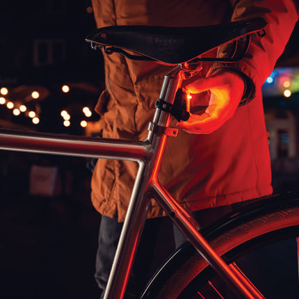 Takavalo AXA Dwn Takajarruvalo