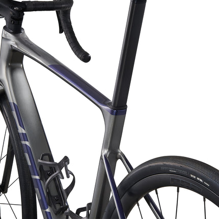 Maantiepyörä GIANT Defy Advanced 1, Charcoal/Milky Way (L)