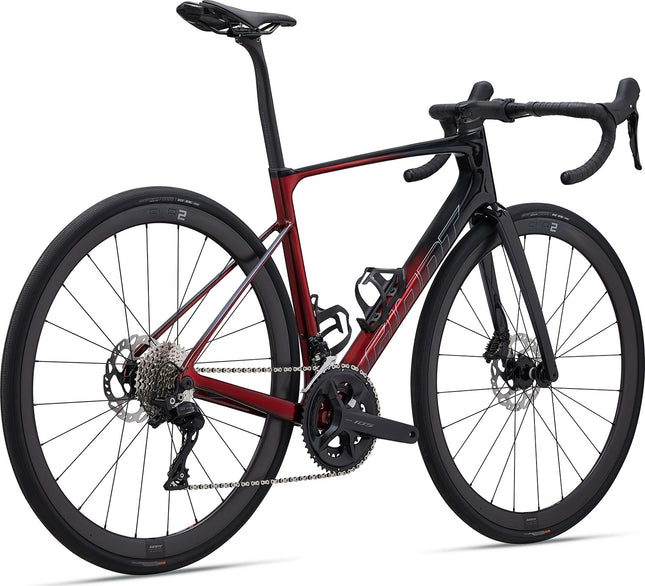 Maantiepyörä GIANT Defy Advanced Pro 2, Carbon/Sangria (M)