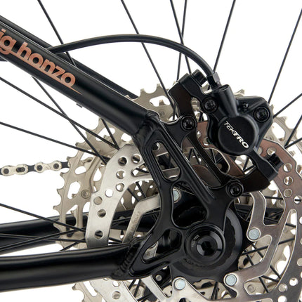 Maastopyörä KONA Big Honzo, Satin Black (S)