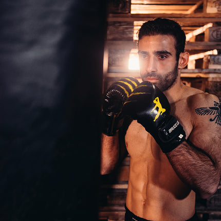 Nyrkkeilykassi Tunturi Classic Boxing Bag 80 cm, sis. Ketju