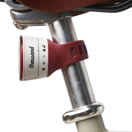 Takavalo THOUSAND Traveler Magneettinen pyörävalo, Speedway Creme