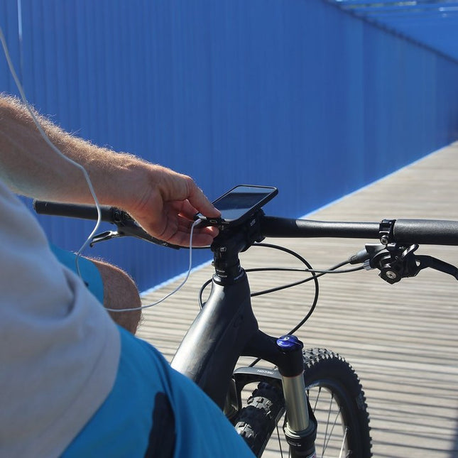 Puhelimen pyörän asennussarja SP CONNECT iPhone XR