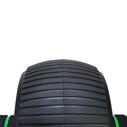 Vatsan harjoituspyörä TUNTURI Pro Exercise Wheel Deluxe, polvimatolla