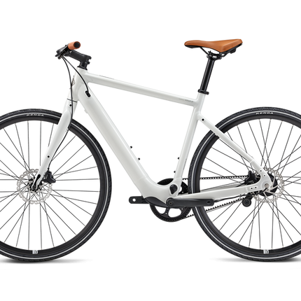 Ilmaista sähköä Giant MOMENTUM Voya E+ 2, Lunar (L)