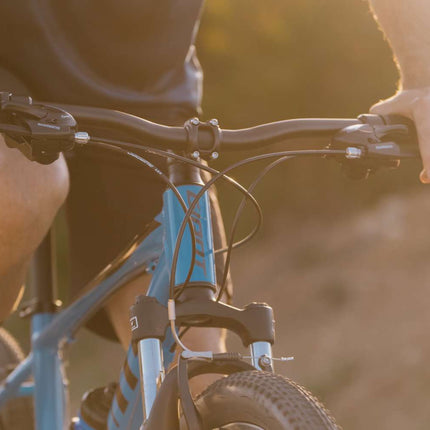 Polkupyörä Giant ATX 27,5" Vibrant Blue (M)