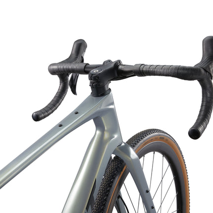 Gravel pyörä GIANT Revolt Advanced 0 (2025) Aurora Noise (L)