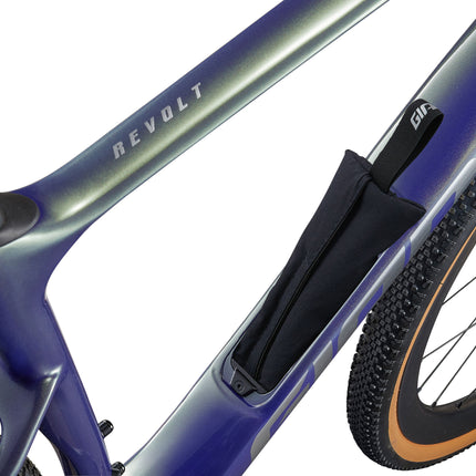 Gravel pyörä GIANT Revolt Advanced Pro 0 (2025) Interstellar (S)