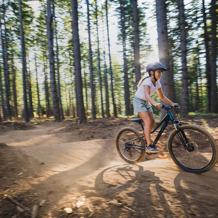 Lasten polkupyörä LIV Tempt 24, Tähtikirkas yö