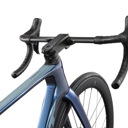 GIANT Propel Advanced Pro 0 Di2 (2025) Ocean Twilight maantiepyörä (L)