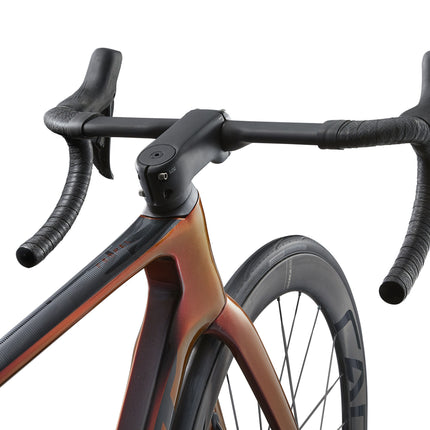 GIANT Propel Advanced SL 0 DA (2025) Road Bike Black Lava (L)