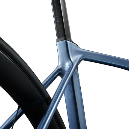 Maantiepyörä GIANT TCR Advanced 0 AXS (2025) Frost Silver (M)