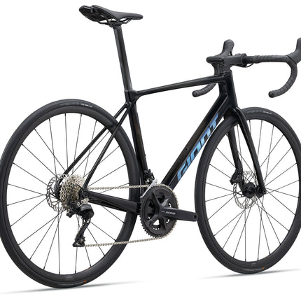 Maantiepyörä GIANT TCR Advanced 2 KOM (2025) Carbon (S)