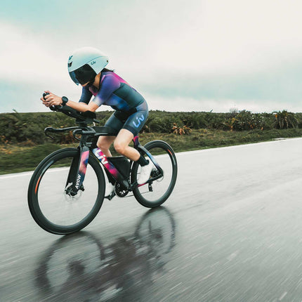 LIV Avow Advanced SL (2025) hiilikuituinen naisten maantiepyörä (M)