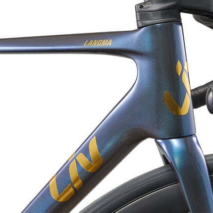 Naisten maantiepyörä LIV Langma Advanced Pro 0 QOM (2025) Ocean Twilight (M)