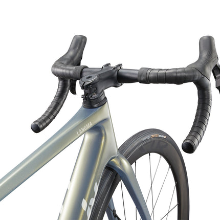 Naisten maantiepyörä LIV Langma Advanced Pro 1 PC (2025) Aurora Noise (S)