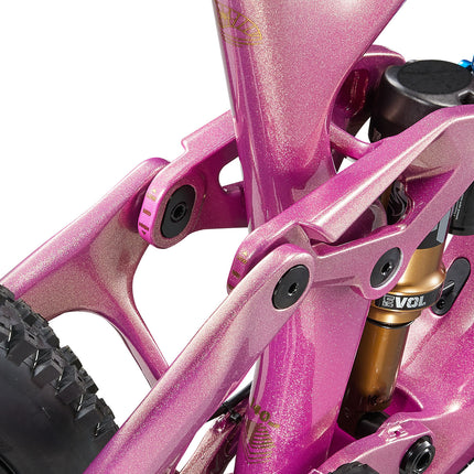 LIV Intrigue X Advanced 0 naisten maastopyörä, mulperinpunainen kimalle (L)