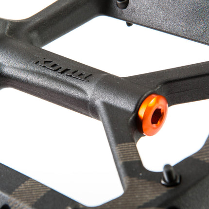 Polkimet Kona Wah Wah 2 muovipedaali, musta