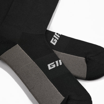 Sukat GIANT Instinct, musta (M)
